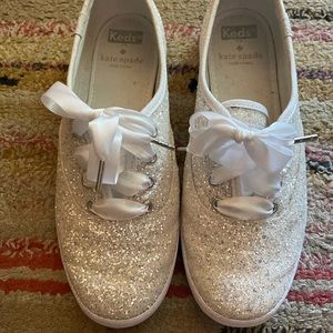 Keds x Kate Spade ivory glitter bridal tennis shoes - size 5.5